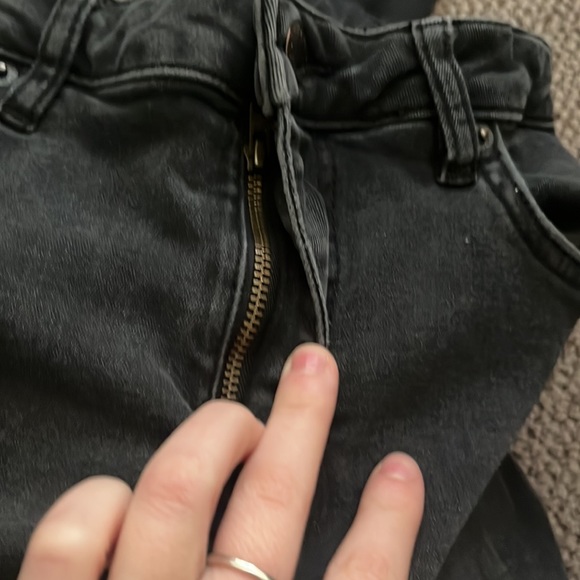 Free people distressed jeans - Picture 6 of 6